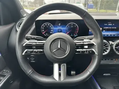 Photo 37 Mercedes GLA 200 d AMG Line