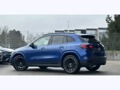 Photo 25 Mercedes GLA 200 d AMG Line