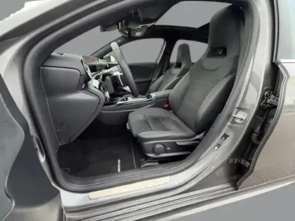 Photo 22 Mercedes Classe A Gén. IV (W177) Ph2 AMG Line 5