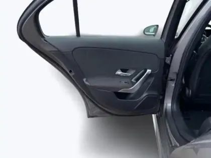 Photo 24 Mercedes Classe A Gén. IV (W177) Ph2 AMG Line 5