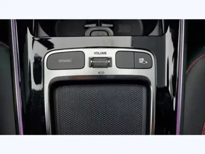 Photo 21 Mercedes GLA Gén. II (H247) Ph2 AMG Line 5