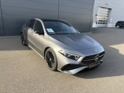 Photo 6 Mercedes Classe A 200 d AMG Line