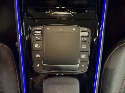 Photo Mercedes Glb 200 D Amg Line