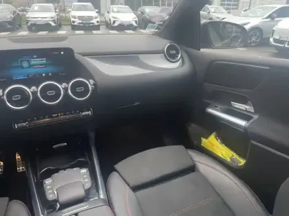 Photo 20 Mercedes Classe B Gén. III (W247) Ph1 AMG Line Edition 5