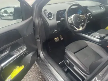 Photo 6 Mercedes Classe B 250 e AMG Line