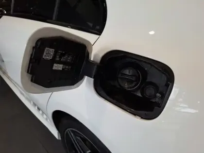 Photo 22 Mercedes Classe A Gén. IV (W177) Ph1 AMG Line 5