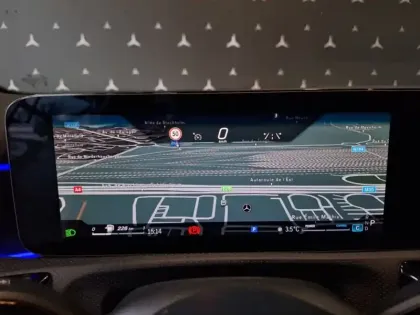 Photo 11 Mercedes Classe A 200 AMG Line