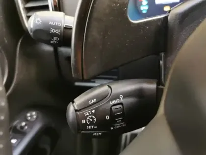 Photo 12 Citroën C5 aircross Shine Pack Hybride 1.6 225 ch 