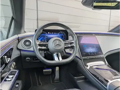 Photo 14 Mercedes Classe E Gén. I Ph1 AMG Line 5