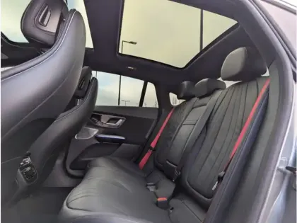 Photo 19 Mercedes Classe E Gén. I Ph1 AMG Line 5