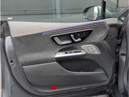 Photo 16 Mercedes Classe E Gén. I Ph1 AMG Line 5