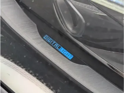 Photo 21 Mercedes Classe E Gén. I Ph1 AMG Line 5