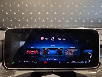 Photo 15 Mercedes Classe C  220 d Berline AMG Lin