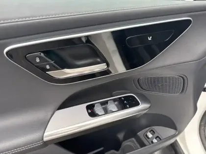 Photo 28 Mercedes Classe GLC GLC 300 e  Hybrid EQ 4MATIC AM