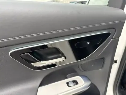 Photo 27 Mercedes Classe GLC GLC 300 e  Hybrid EQ 4MATIC AM