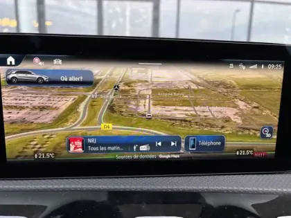 Photo 12 Mercedes Classe A 250 e Hybrid EQ AMG Line