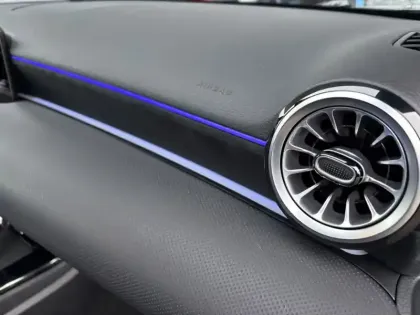 Photo 14 Mercedes Classe A 250 e Hybrid EQ AMG Line