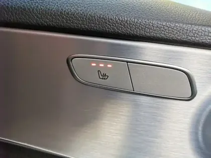 Photo 24 Mercedes Classe C 200 d Break Executive 136 ch B