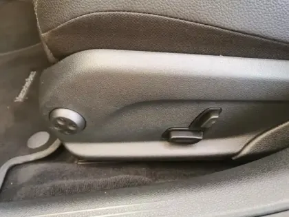 Photo 12 Mercedes Classe C 200 d Break Executive 136 ch B