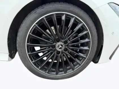 Photo 9 Mercedes CLA 200 d AMG Line