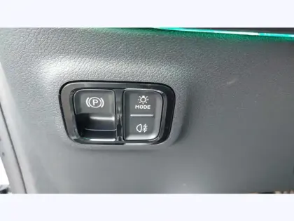 Photo 27 Mercedes CLA  200 