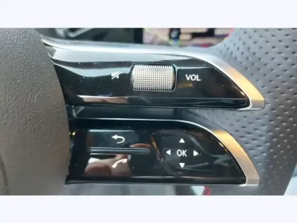 Photo 35 Mercedes CLA  200 