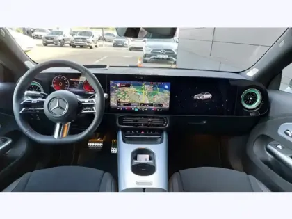 Photo 20 Mercedes CLA  200 