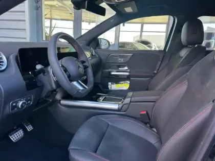 Photo 10 Mercedes GLA 250 e Hybrid EQ AMG Line