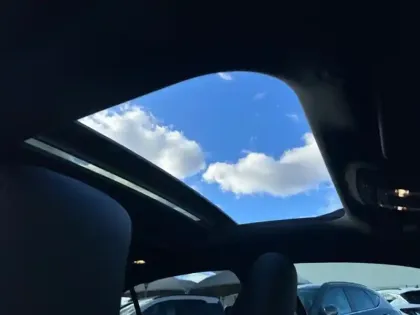 Photo 12 Mercedes Classe A 200 d AMG Line