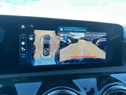 Photo 14 Mercedes Classe A 200 d AMG Line