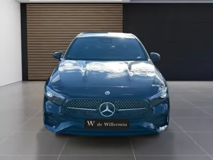 Photo 7 Mercedes Classe A 200 d AMG Line