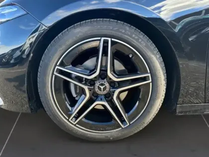 Photo 8 Mercedes Classe A 200 d AMG Line