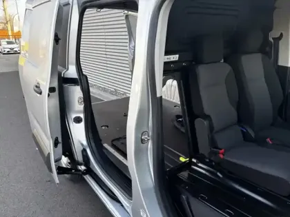 Photo 18 Peugeot Partner Gén. III Ph1 Premium 3