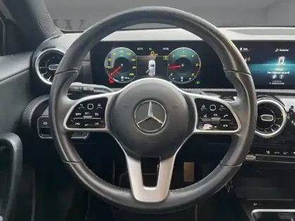 Photo 11 Mercedes Classe A 180 d Style Line