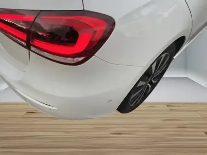 Photo 17 Mercedes Classe A 180 d Style Line