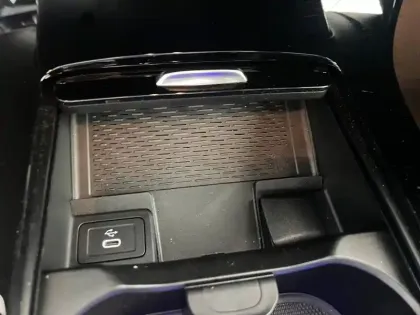 Photo 16 Mercedes Classe A 200 d AMG Line