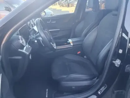 Photo 25 Mercedes Classe C Gén. V (W206) Ph1 AMG Line 4