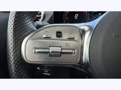 Photo 8 Mercedes GLA 250 e AMG Line