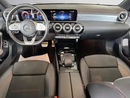 Photo 23 Mercedes CLA  250 e Coupé AMG Line