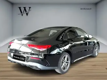 Photo 18 Mercedes CLA  250 e Coupé AMG Line