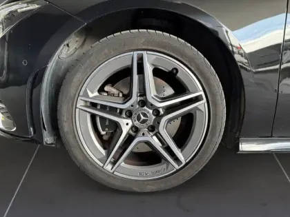 Photo 25 Mercedes CLA  250 e Coupé AMG Line