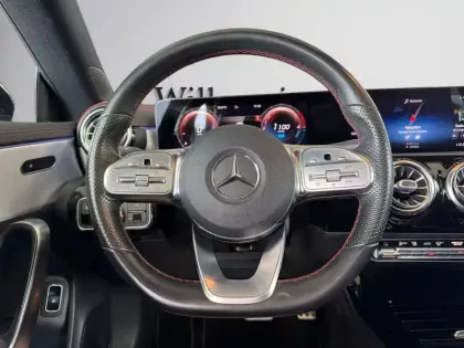 Photo 21 Mercedes CLA  250 e Coupé AMG Line