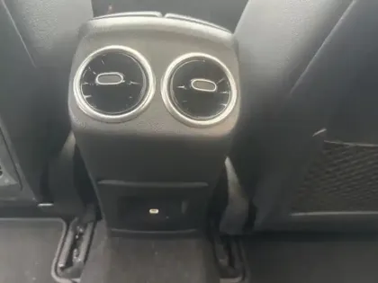 Photo 11 Mercedes Classe A 250 e Hybrid EQ AMG Line