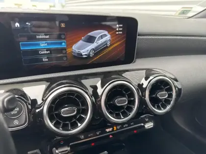 Photo 15 Mercedes Classe A 180 Progressive Line boite aut