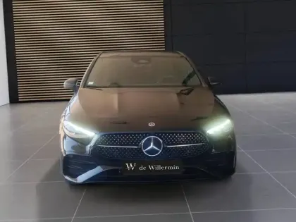 Photo 11 Mercedes Classe A 250 e AMG Line