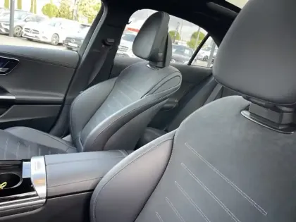 Photo 5 Mercedes Classe C  220 d Berline AMG Lin