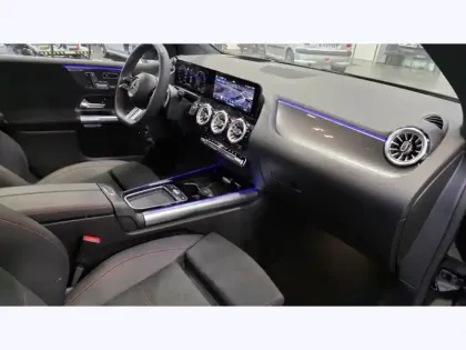 Photo 14 Mercedes Classe B 250 e Hybrid EQ AMG Line