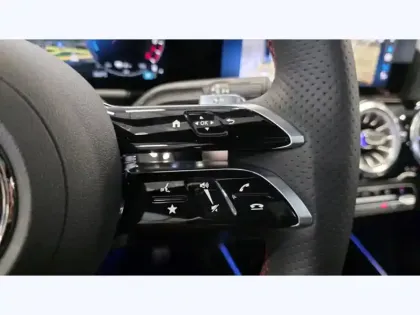 Photo 21 Mercedes Classe B 250 e Hybrid EQ AMG Line