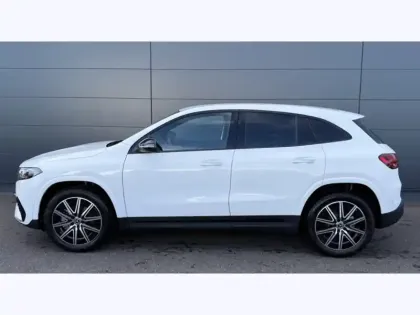 Photo 10 Mercedes EQA 250+