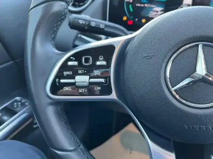 Photo 24 Mercedes GLA 200